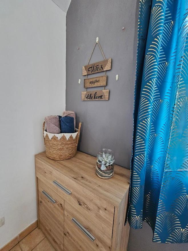 Apartamento Secret De L'Ile La Possession Exterior foto